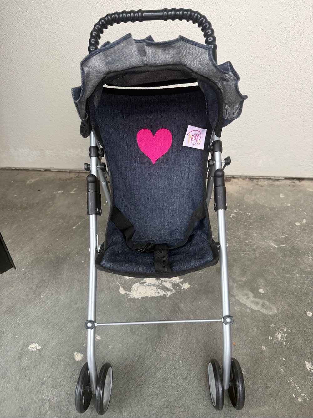 New York Collection Kids Stroller Seat Cover with Pink Heart